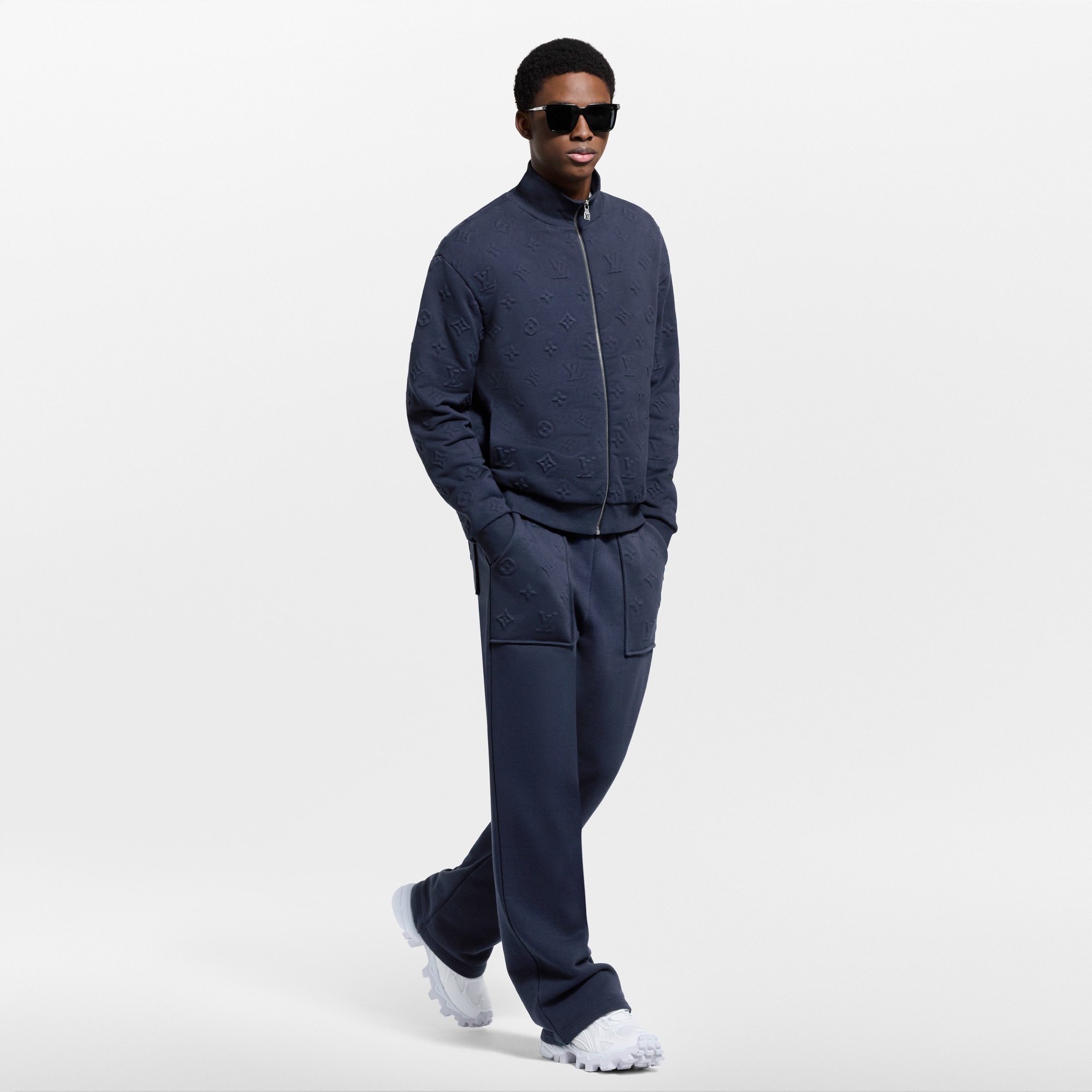 エンボスド モノグラムジャージー トラックスーツトップ ｜ルイ